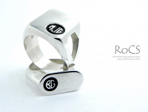 Customised signet rings image