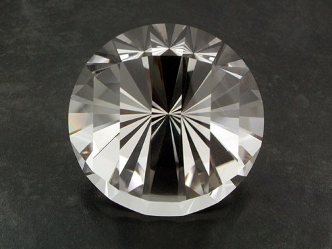 Bar round cut- Quartz image