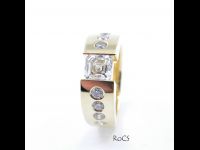 Asscher cut diamond ring image